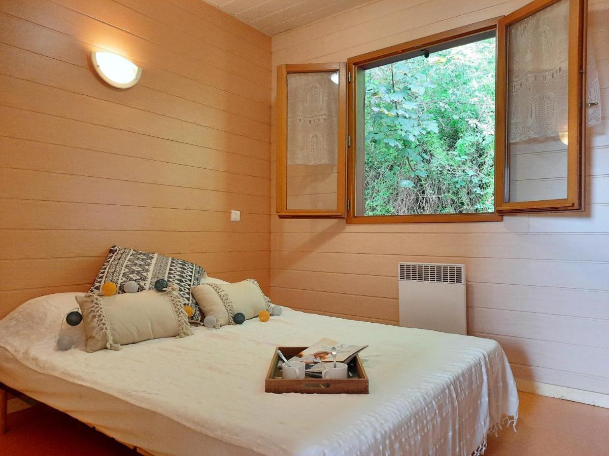 Camping De La Bageasse Brioude Luaran gambar